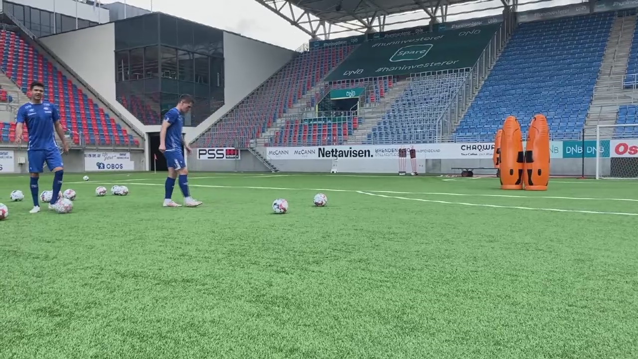 - Sharpere i egen boks og litt mindre heit i hodet